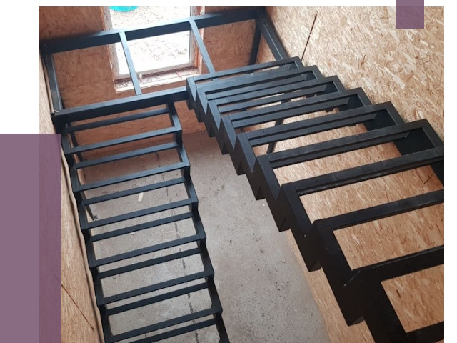 Демонтаж лестниц на металлокаркасе в Чернушке от 7312 руб. за м²