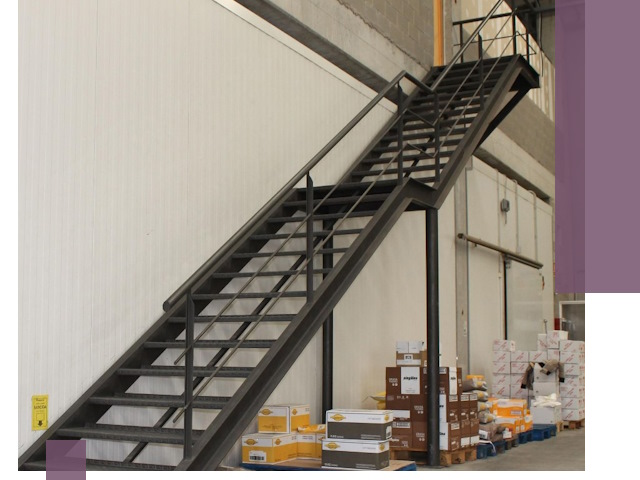 Лестницы для производства в Чернушке — изготовление и монтаж