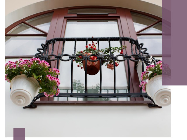 Изготовление и монтаж французских балконов в Чернушке