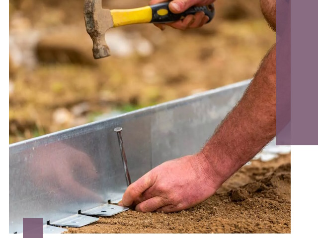 Монтаж металлических бордюров в Чернушке быстро и качественно